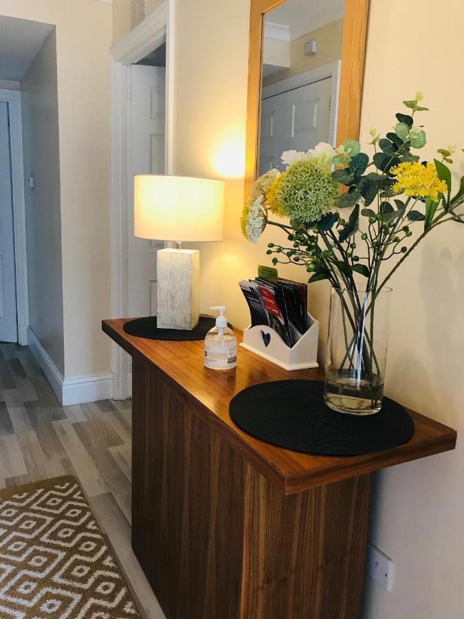 Apartment 101 Kingsmills Road Inverness Extérieur photo