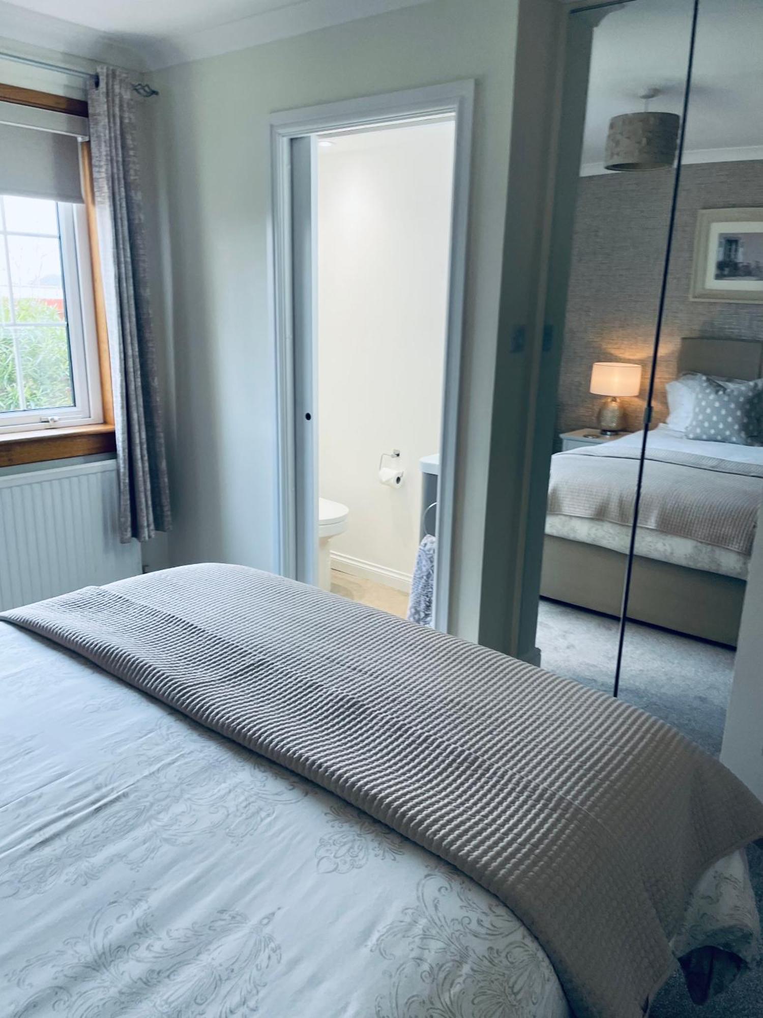 Apartment 101 Kingsmills Road Inverness Extérieur photo